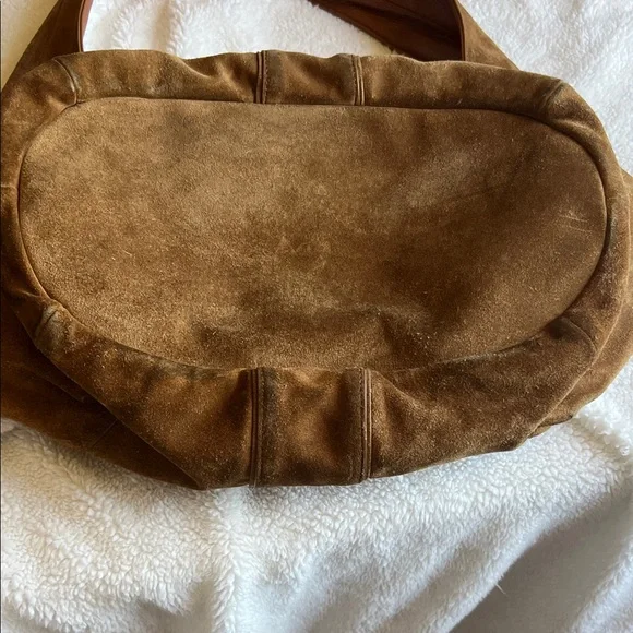 Tory Burch Tan Suede Hobo Bag with Gold Accents - Picture 13 of 15